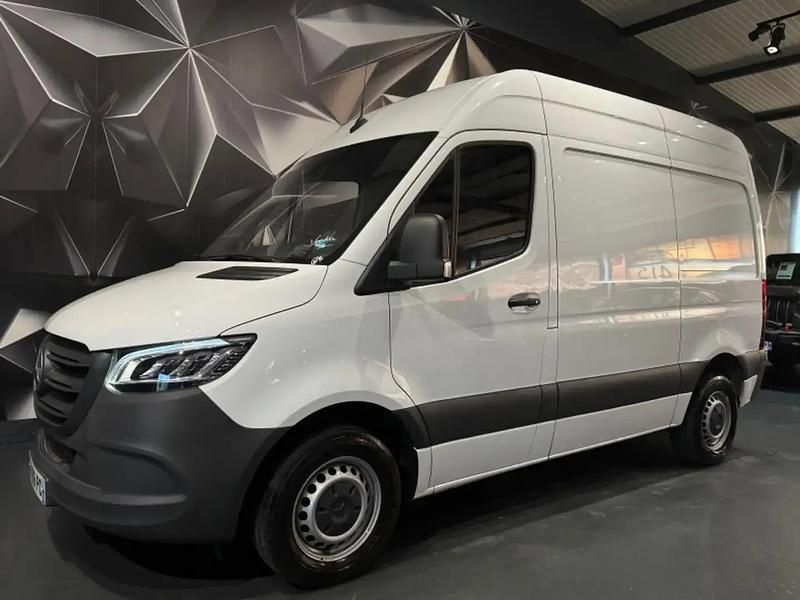 Blanc Utilisé 2022 Mercedes Sprinter Van | 33 990 € - Image 1/4