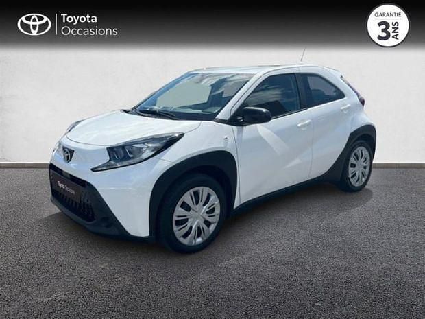 Blanc Utilisé 2023 Toyota Aygo Citadine | 15 490 € (Prix juste) - Image 1/4