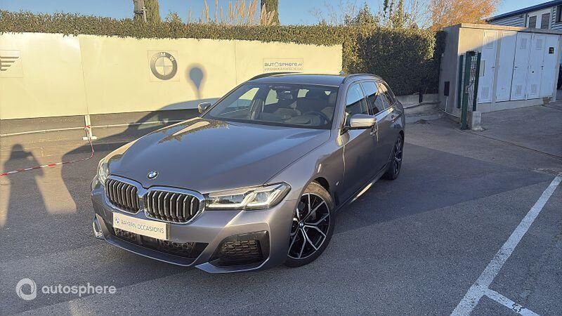 Bleu Utilisé 2021 BMW 520 M Sport Break | 32 799 € (Bon prix) - Image 1/4