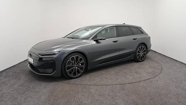 Gris daytona nacré Utilisé 2025 Audi S6 e-tron Edition .1 Berline | 114 700 € - Image 1/4
