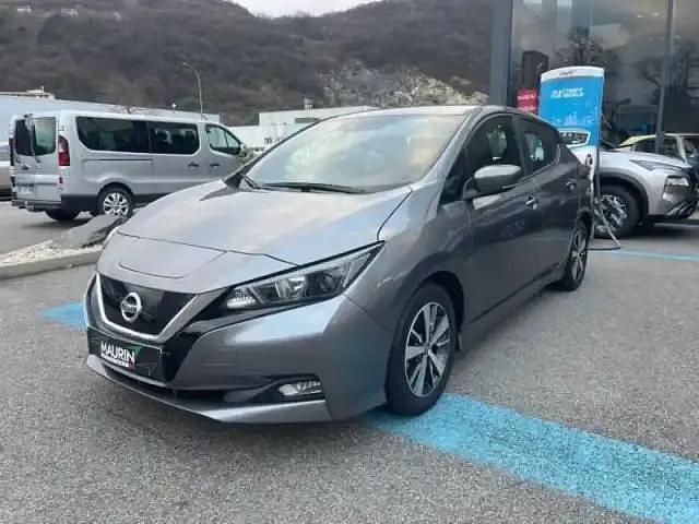 Gris Utilisé 2021 Nissan Leaf Acenta Citadine | 13 500 € (Prix juste) - Image 1/4