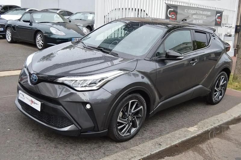 Gris Occasion 2023 Toyota C-HR Design SUV | 22 900 € (Prix juste) - Image 1/4