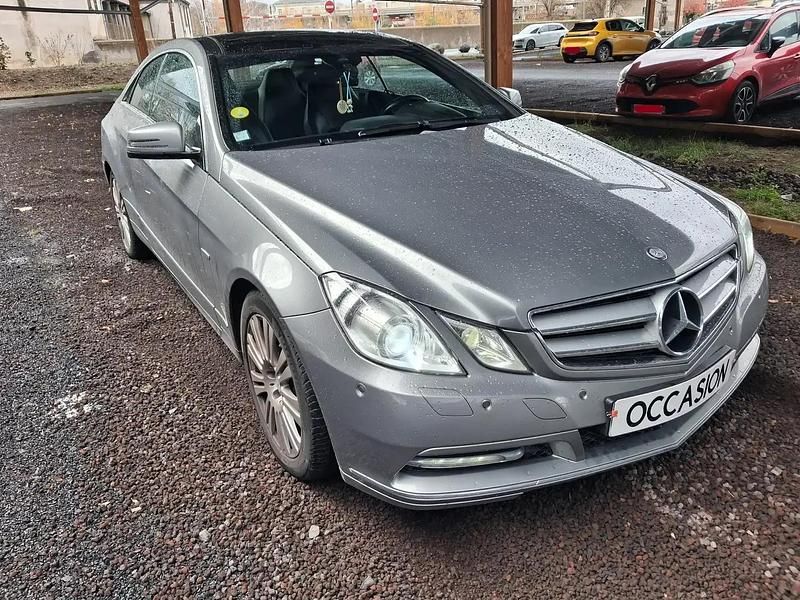 Occasion 2011 Mercedes E220 Coupé | 12 500 € (Bon prix) - Image 1/4