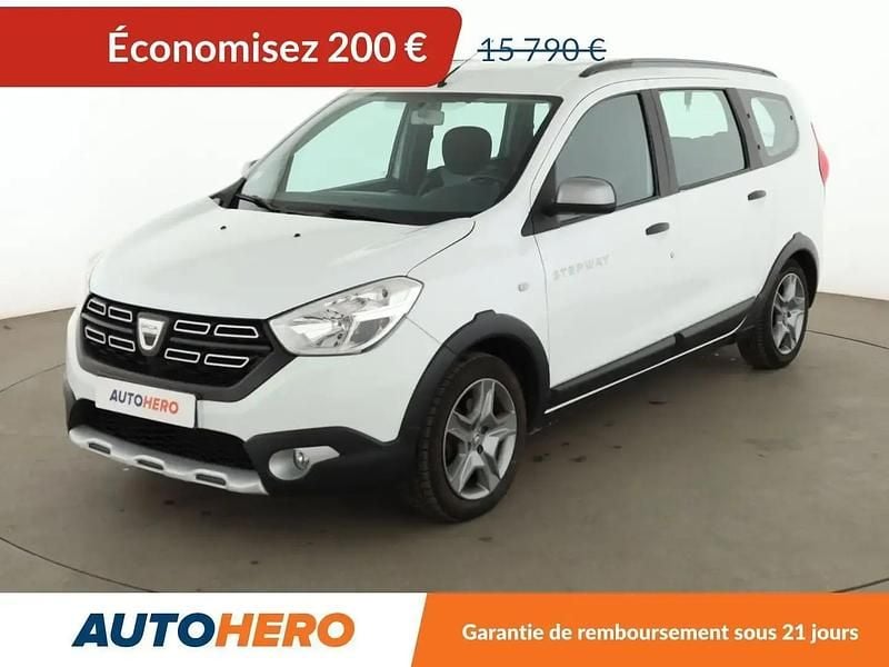 Blanc Utilisé 2019 Dacia Lodgy Stepway Monospace | 15 590 € (Prix juste) - Image 1/2