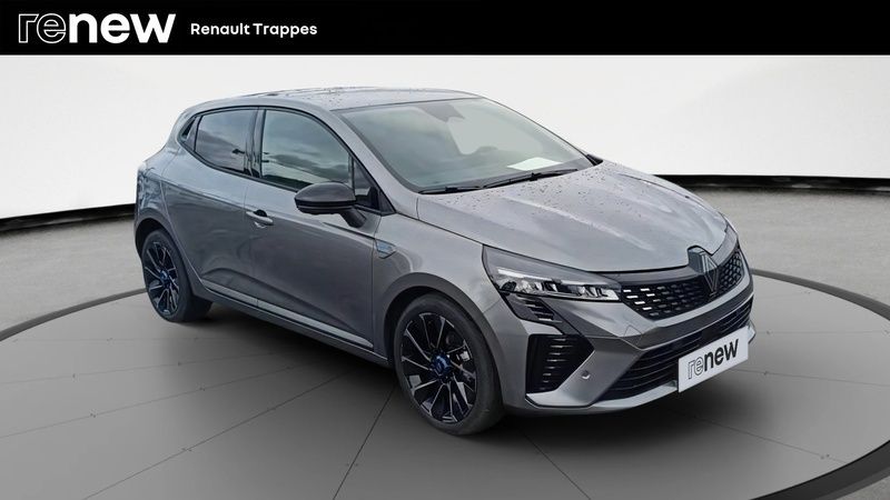 Gris Utilisé 2025 Renault Clio V Esprit Alpine Citadine | 22 990 € (Prix assez cher) - Image 1/3