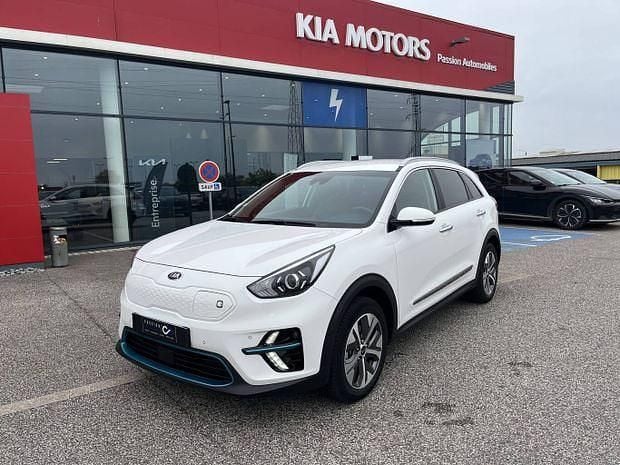 Blanc Utilisé 2021 Kia e-Niro Active SUV | 20 990 € (Bon prix) - Image 1/4