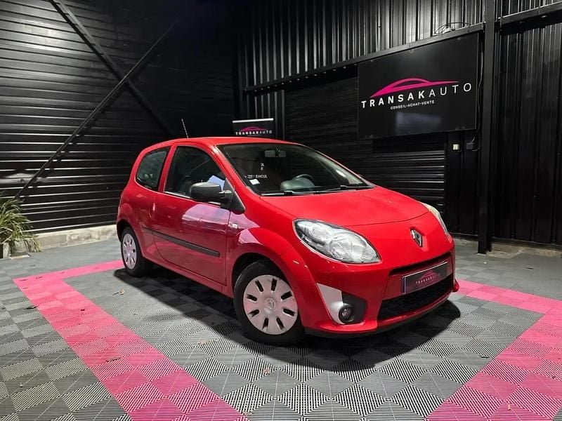 Rouge Occasion 2011 Renault Twingo Authentique Citadine | 3 990 € (Bon prix) - Image 1/4