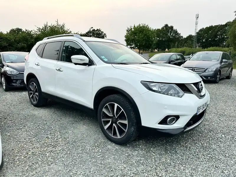 Blanc Utilisé 2016 Nissan X-Trail N-Connecta SUV | 15 500 € (Prix juste) - Image 1/4