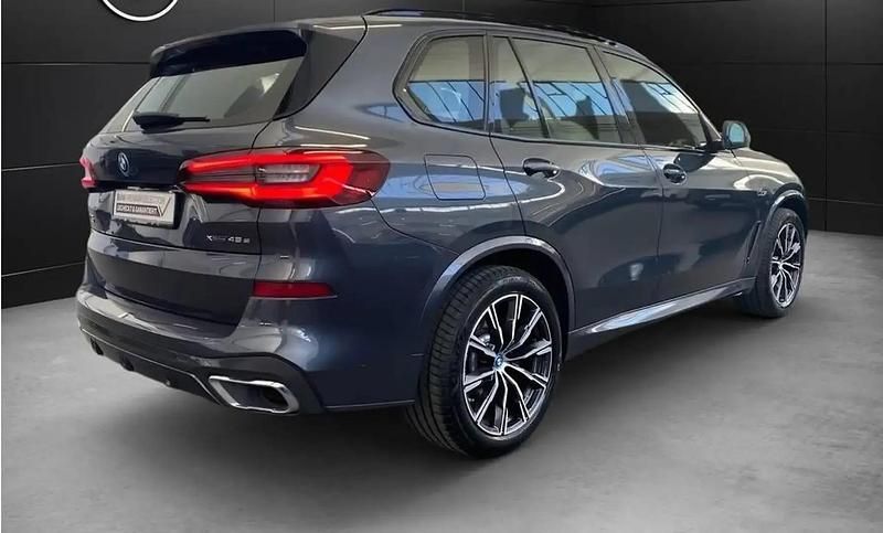 Gris Occasion 2022 BMW X5 M Sport SUV | 59 490 € (Super prix) - Image 1/4