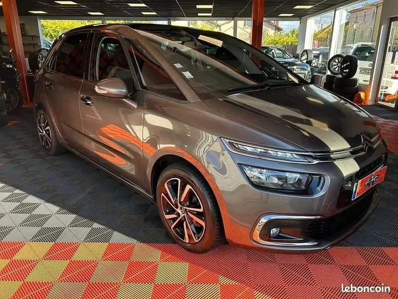Utilisé 2017 Citroën C4 Picasso Shine Monospace | 8 990 € (Bon prix) - Image 1/4