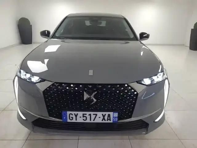 Occasion DS Automobiles DS4 2024 Gris laqué (m) Berline