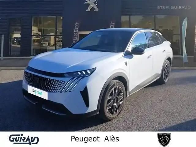 Teinte m. blanc okénite Utilisé 2024 Peugeot 3008 | 32 970 € - Image 1/4