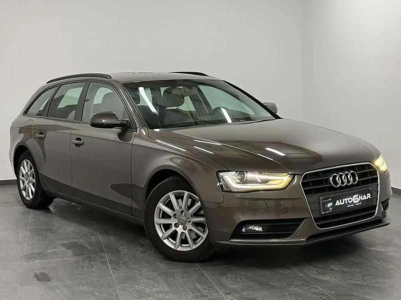 Brun Utilisé 2015 Audi A4 Sport Break | 8 250 € - Image 1/4