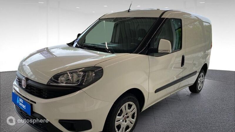 Blanc Utilisé 2022 Fiat Doblò Lounge Monospace | 11 990 € (Prix juste) - Image 1/4
