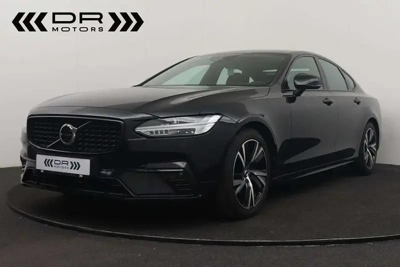 Noir Utilisé 2020 Volvo S90 R-Design Berline | 28 995 € (Prix juste) - Image 1/4