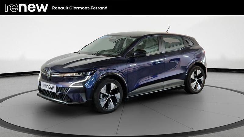 Bleu Utilisé 2022 Renault Mégane Equilibre Berline | 19 490 € (Prix cher) - Image 1/4