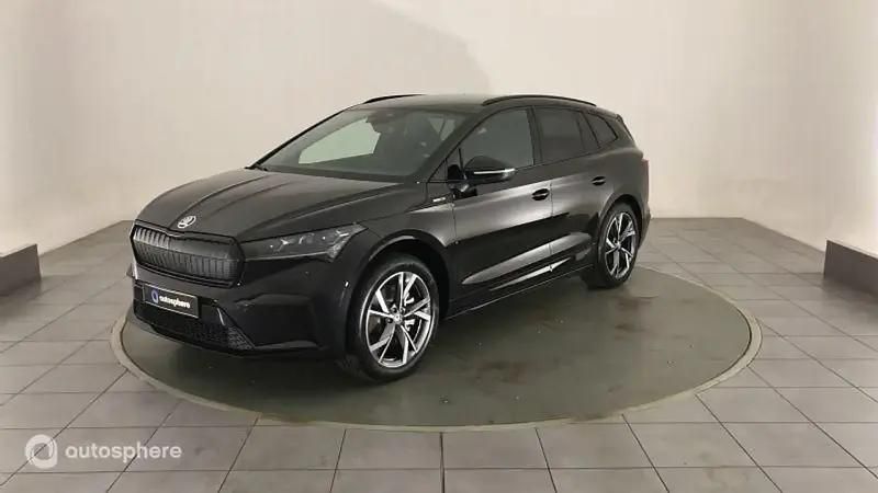 Noir Utilisé 2025 Skoda Enyaq iV SportLine SUV | 53 999 € - Image 1/4