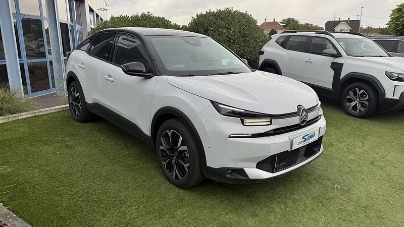 Blanc Nouvelle 2025 Citroën SM Berline | 27 480 € - Image 1/4