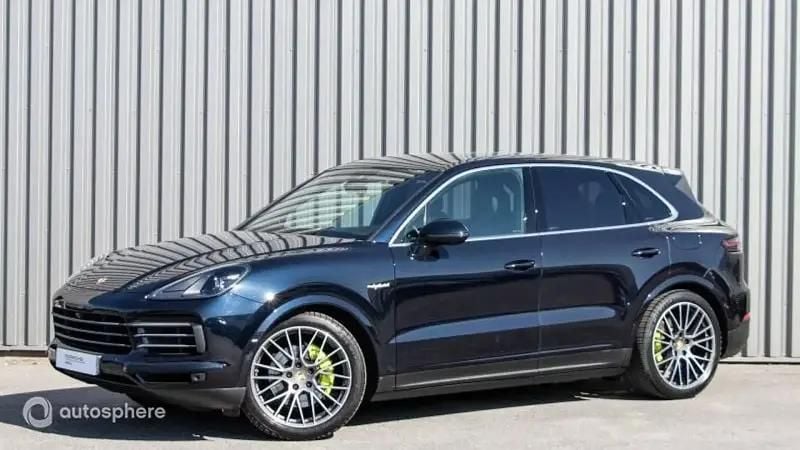 Bleu Utilisé 2022 Porsche Cayenne SUV | 69 900 € (Super prix) - Image 1/4