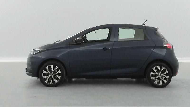 Image 2/4