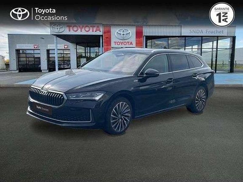 Utilisé 2024 Skoda Superb LAURIN & KLEMENT Berline | 37 990 € (Prix cher) - Image 1/1