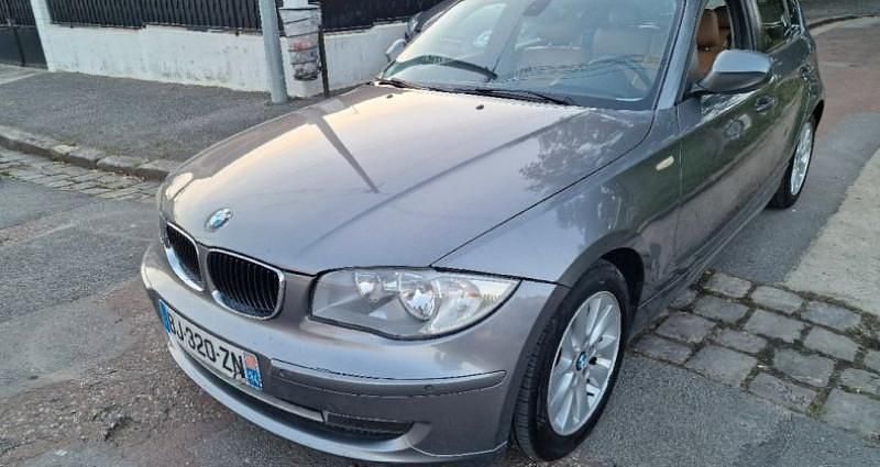 Gris Utilisé 2011 BMW 116 Comfort Edition Citadine | 8 950 € - Image 1/4