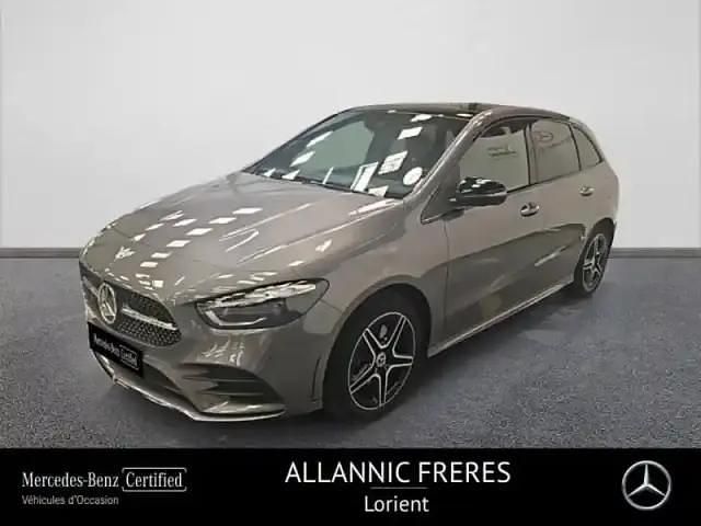 Gris Utilisé 2025 Mercedes B250e AMG line Monospace | 45 900 € (Prix juste) - Image 1/4