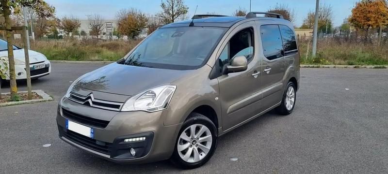Occasion Citroën Berlingo Feel 101 ch (74 kW) 2017 Monospace
