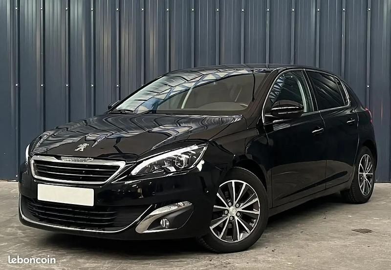 Noir Utilisé 2015 Peugeot 308 Allure Berline | 7 490 € (Bon prix) - Image 1/4
