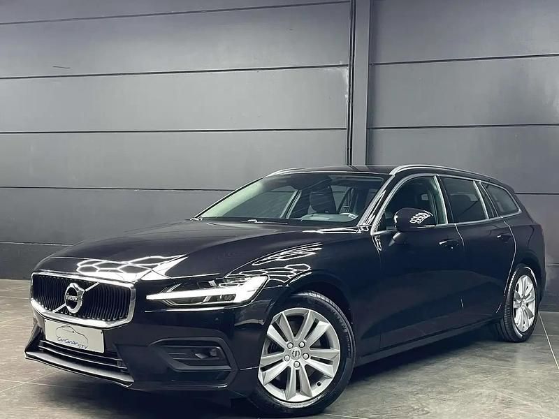 Gris Utilisé 2021 Volvo V60 Momentum Break | 24 990 € (Super prix) - Image 1/4