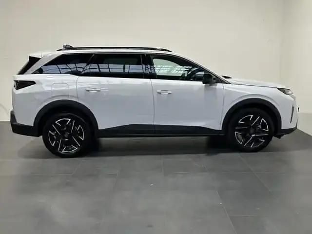 Occasion Peugeot 5008 Allure 2025 Blanc okénite (m) SUV