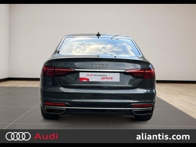 Occasion Audi A4 Advanced 204 ch (150 kW) 2023 Gris manhattan métallisé Berline