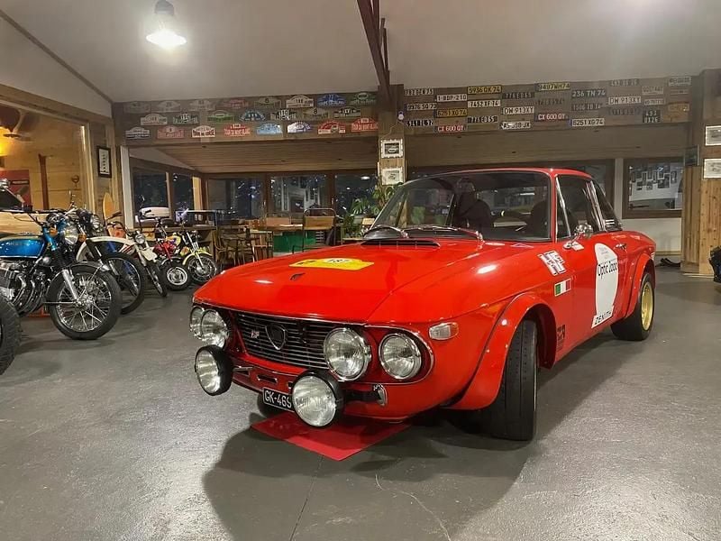 Rouge Occasion 1970 Lancia Fulvia Coupé | 89 000 € - Image 1/4