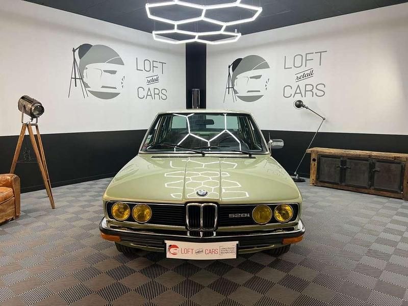 Occasion BMW 528 185 ch (136 kW) 1978 Vert Berline