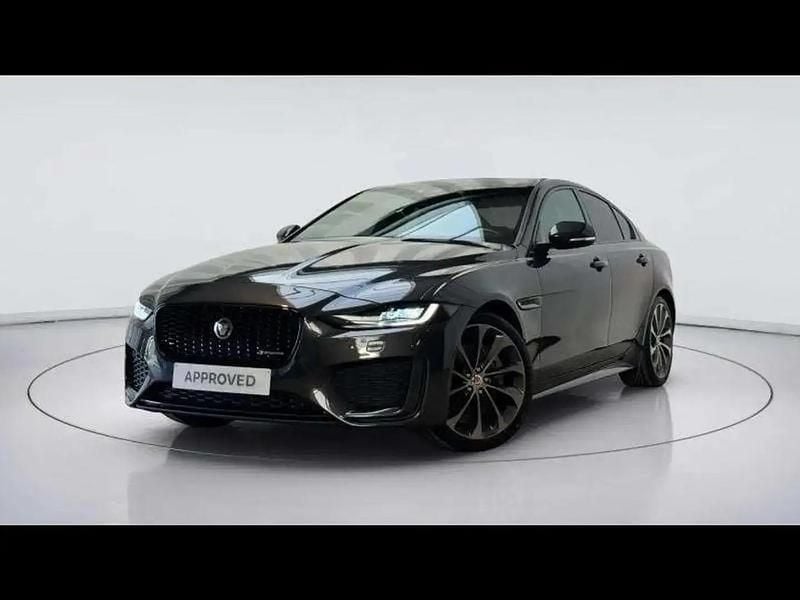 Gris Utilisé 2020 Jaguar XE R-Dynamic Berline | 19 900 € (Super prix) - Image 1/4