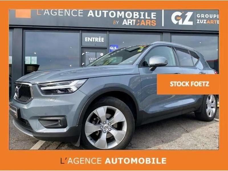 Gris Utilisé 2020 Volvo XC40 Momentum SUV | 26 900 € (Bon prix) - Image 1/4