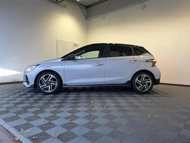 Blanc Occasion 2025 Hyundai i20 Citadine | 19 990 € (Prix juste) - Image 1/3