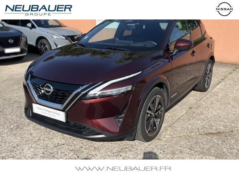 Rouge passion (spéciale) Utilisé 2023 Nissan Qashqai Tekna SUV | 29 490 € (Prix juste) - Image 1/4