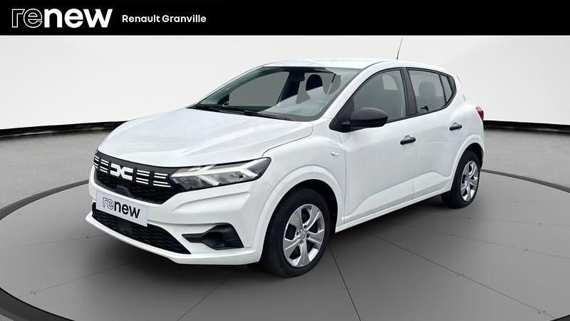 Blanc Utilisé 2023 Dacia Sandero Essentiel Citadine | 12 699 € (Bon prix) - Image 1/4