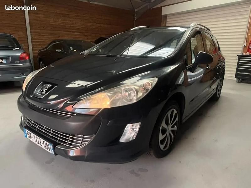 Gris Utilisé 2011 Peugeot 308 Break | 2 990 € (Prix juste) - Image 1/4