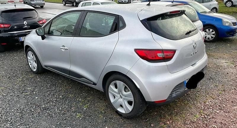 Utilisé 2015 Renault Clio IV Business Berline | 6 875 € (Bon prix) - Image 1/4