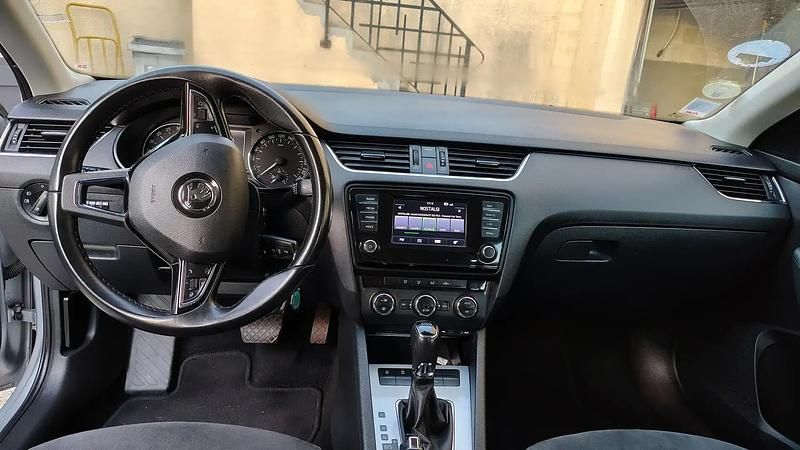 Occasion 2014 Skoda Octavia Elegance Break | 9 400 € (Prix juste) - Image 1/4