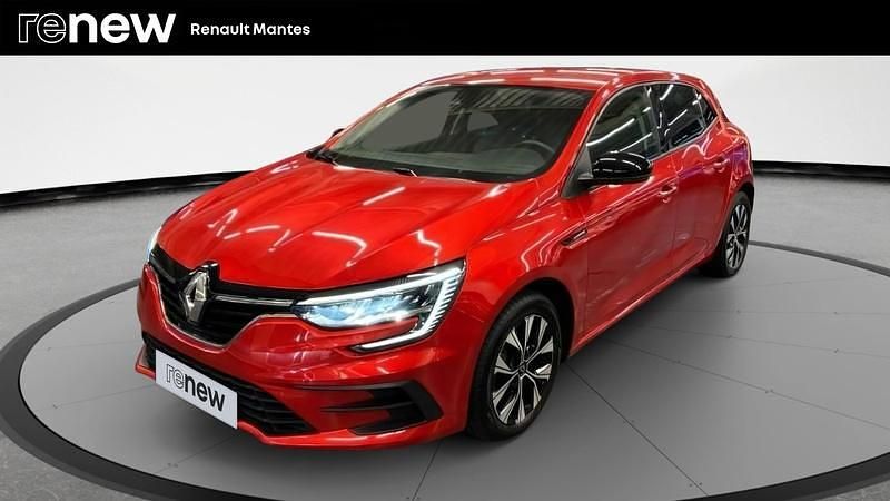 Rouge Utilisé 2022 Renault Mégane IV LIMITED Berline | 15 680 € - Image 1/4