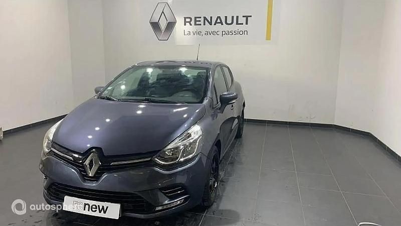 Blanc Utilisé 2017 Renault Clio IV Zen Berline | 9 490 € (Prix juste) - Image 1/4