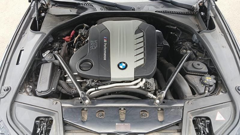 Image 3/3
