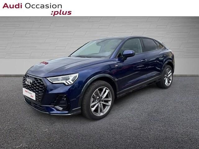 Bleu navarre métallisé Utilisé 2024 Audi Q3 S-Line SUV | 45 889 € (Prix cher) - Image 1/4