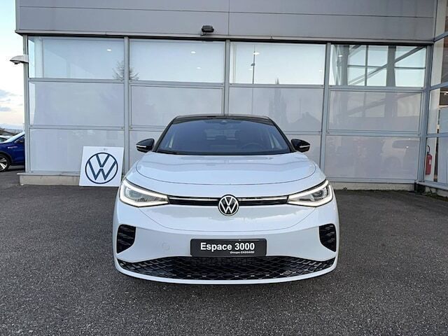 Blanc glacier Utilisé 2023 VW ID.5 GTX SUV | 48 970 € (Prix juste) - Image 1/3