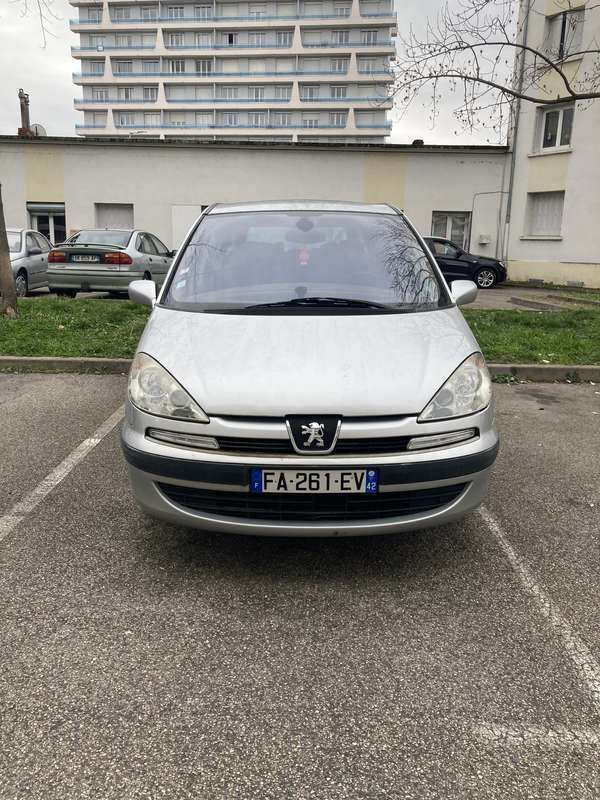 Image 3/4