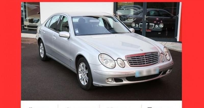 Gris Utilisé 2003 Mercedes E220 Berline | 2 490 € - Image 1/4