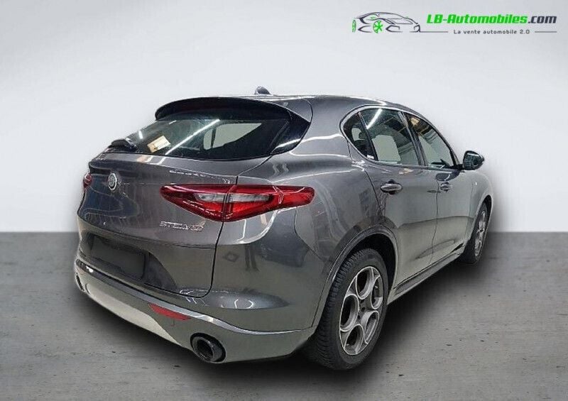 Utilisé 2022 Alfa Romeo Stelvio SUV | 37 000 € (Super prix) - Image 1/1